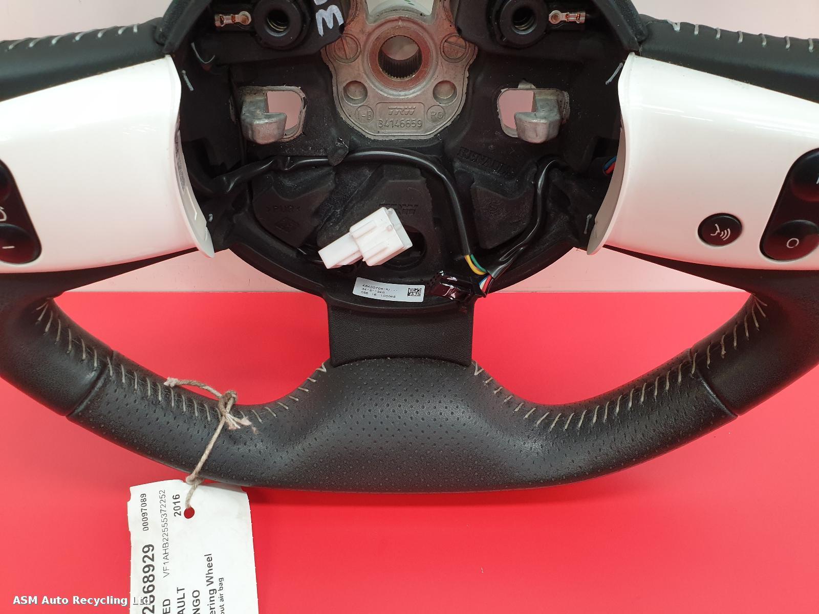 View Auto part Steering Wheel Renault Twingo 2016