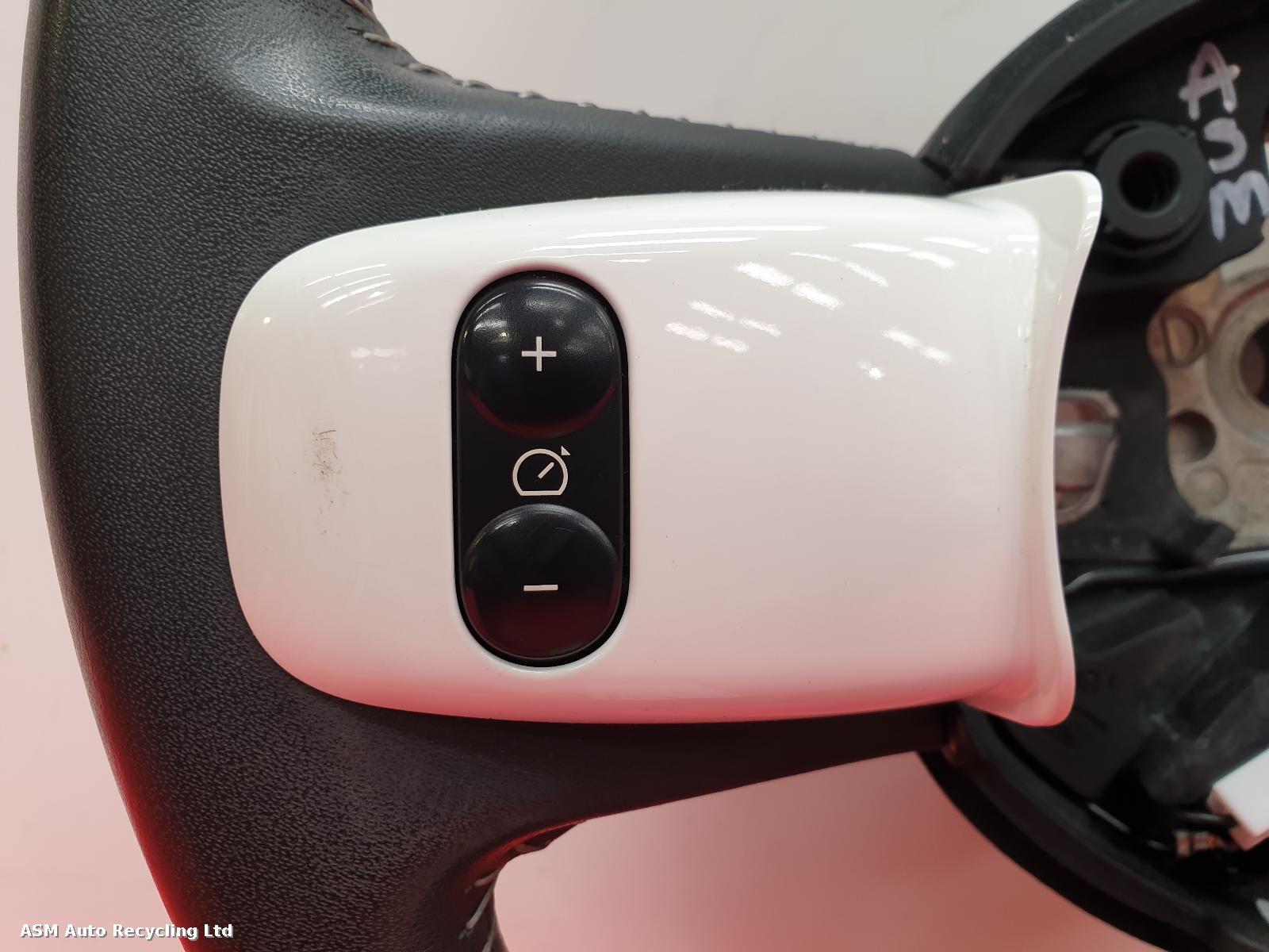 View Auto part Steering Wheel Renault Twingo 2016