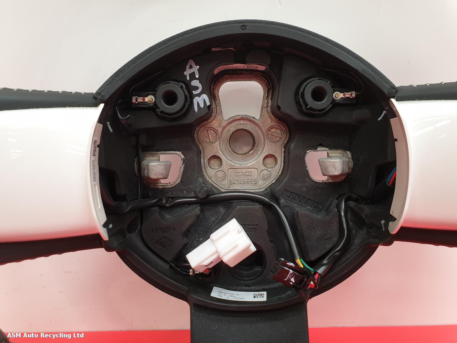 View Auto part Steering Wheel Renault Twingo 2016
