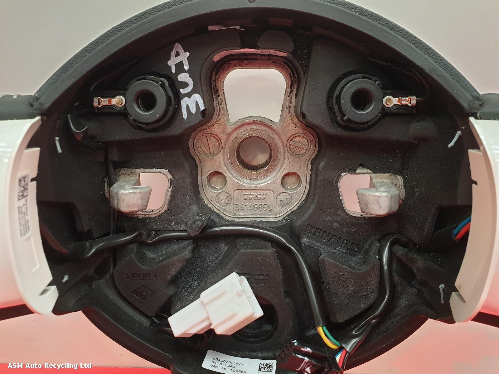 View Auto part Steering Wheel Renault Twingo 2016