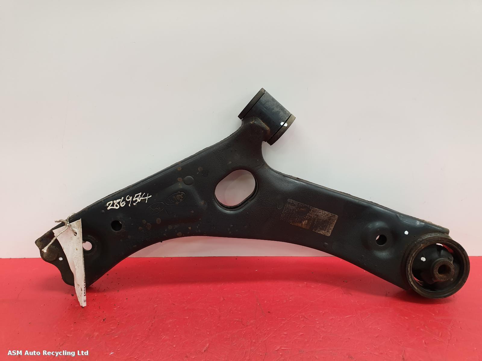 View Auto part LF Lower Control Arm Hyundai Ix35 2012