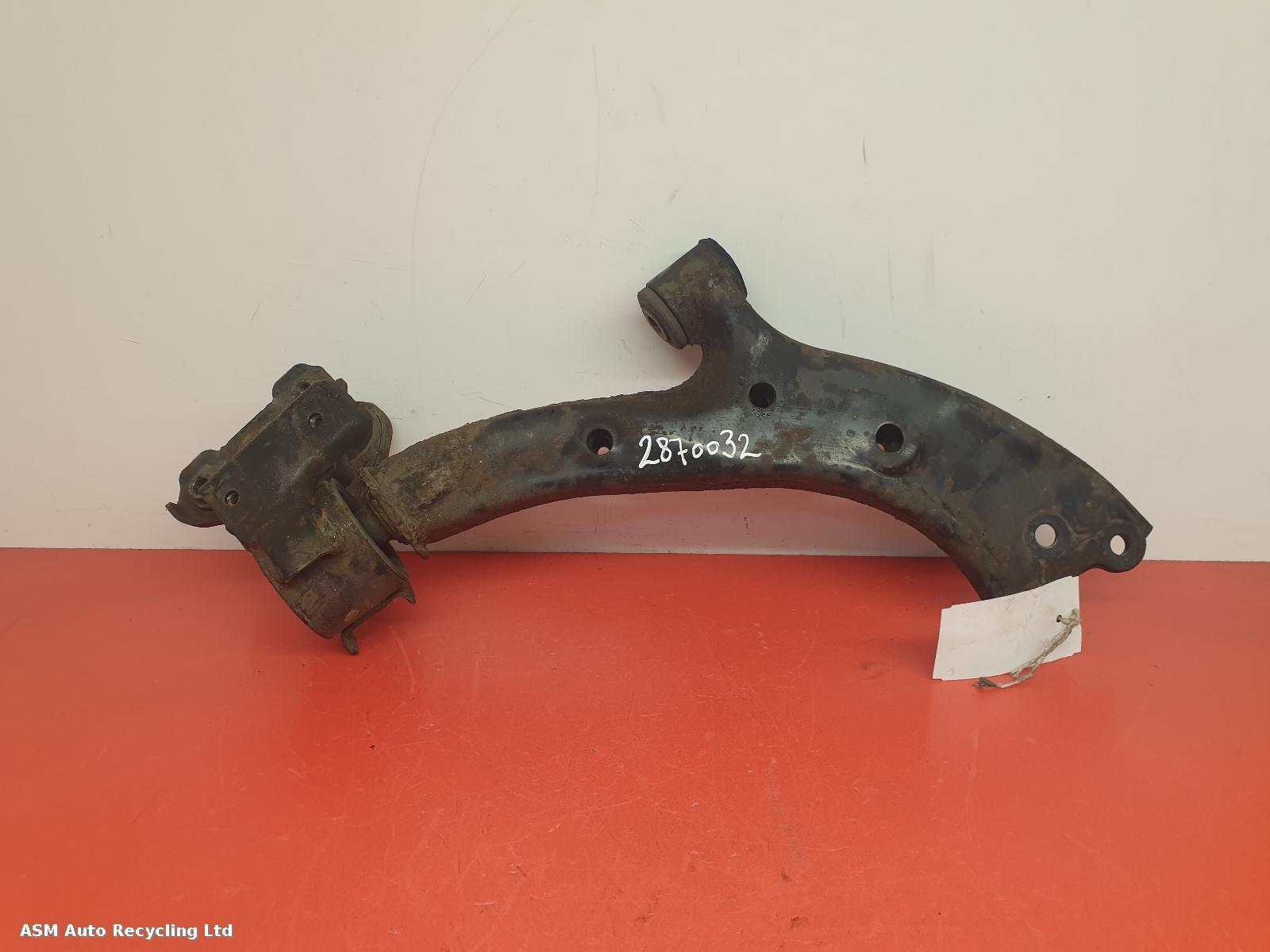 View Auto part RF Lower Control Arm Honda Crv 2008