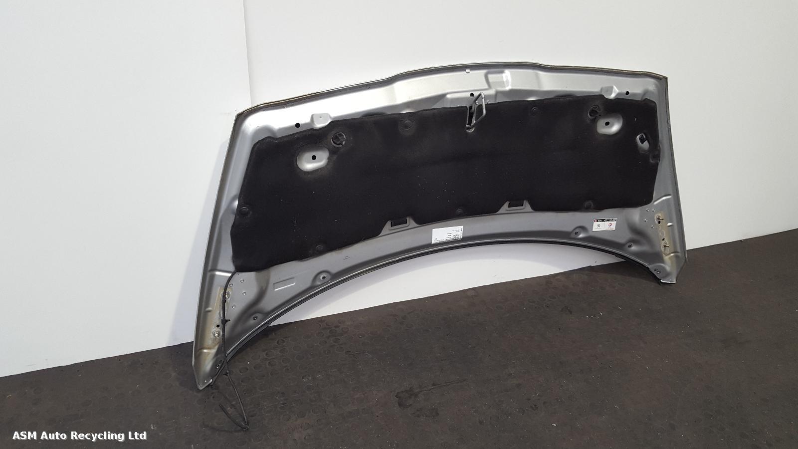 View Auto part Bonnet Peugeot 5008 2011