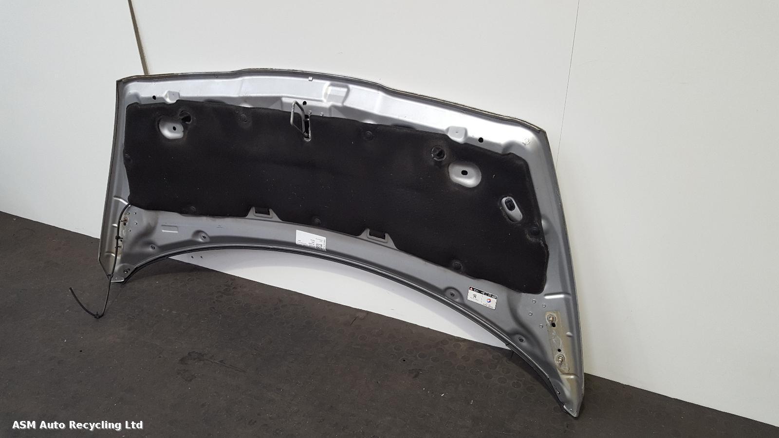 View Auto part Bonnet Peugeot 5008 2011