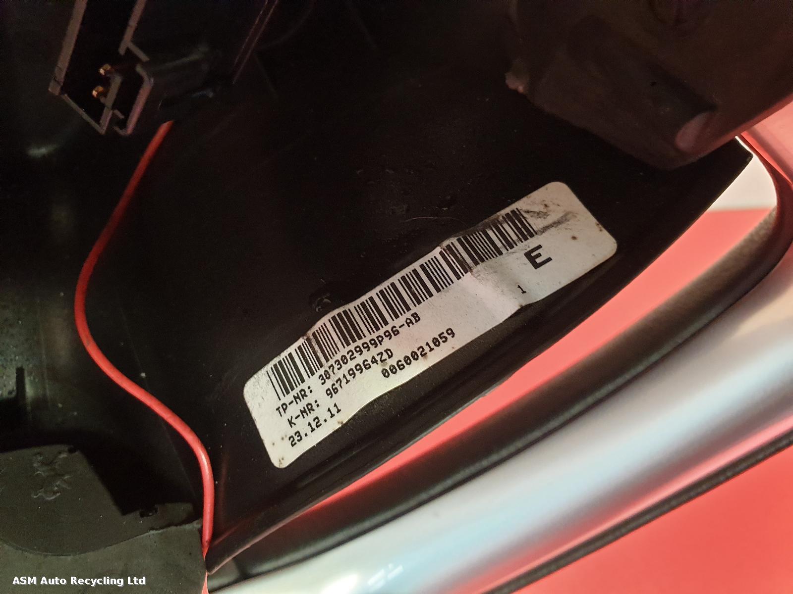 View Auto part Steering Wheel Citroen Ds3 2012