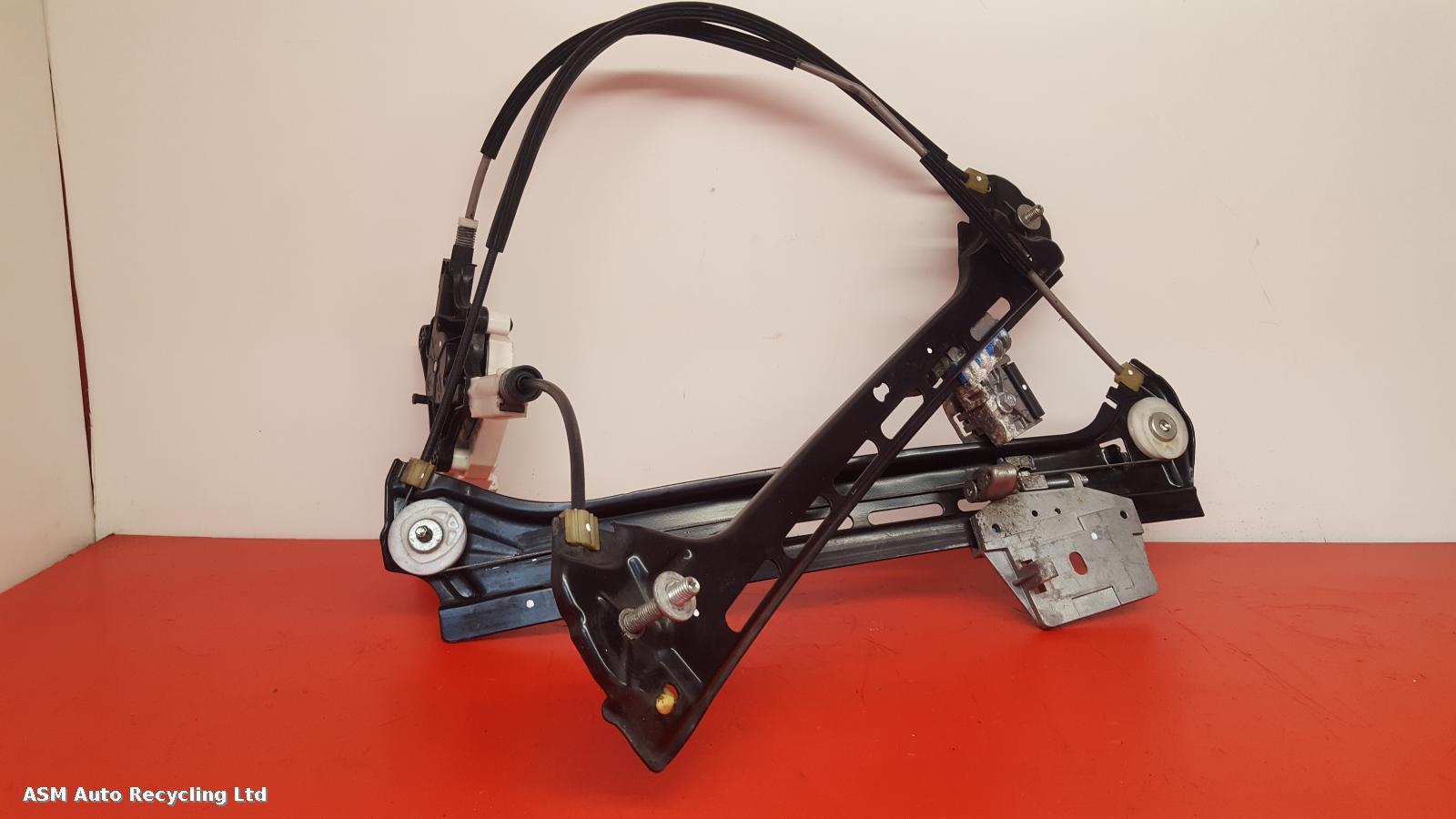 View Auto part LF Window Regulator Mercedes E Class 2010