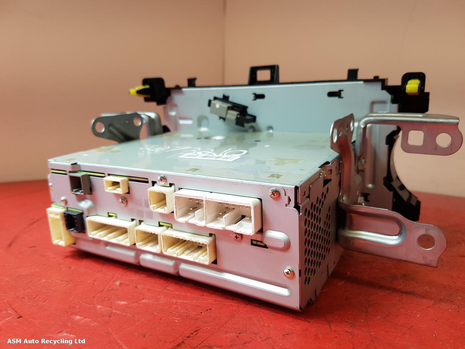 View Auto part Radio Display Toyota Yaris 2015