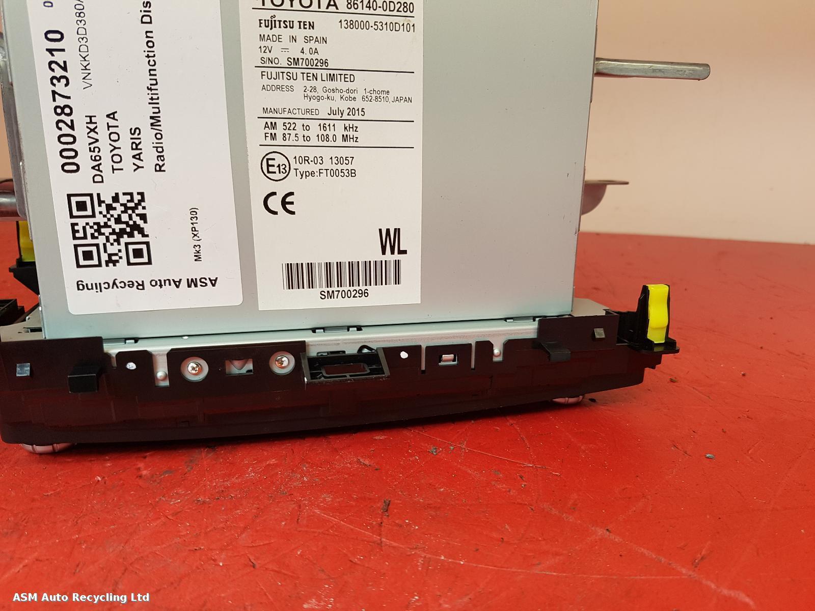View Auto part Radio Display Toyota Yaris 2015