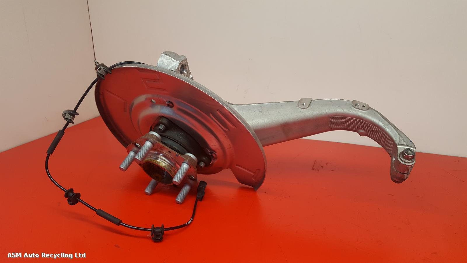View Auto part LF Hub/Stub Axle Assembly Tesla Model 3 2021