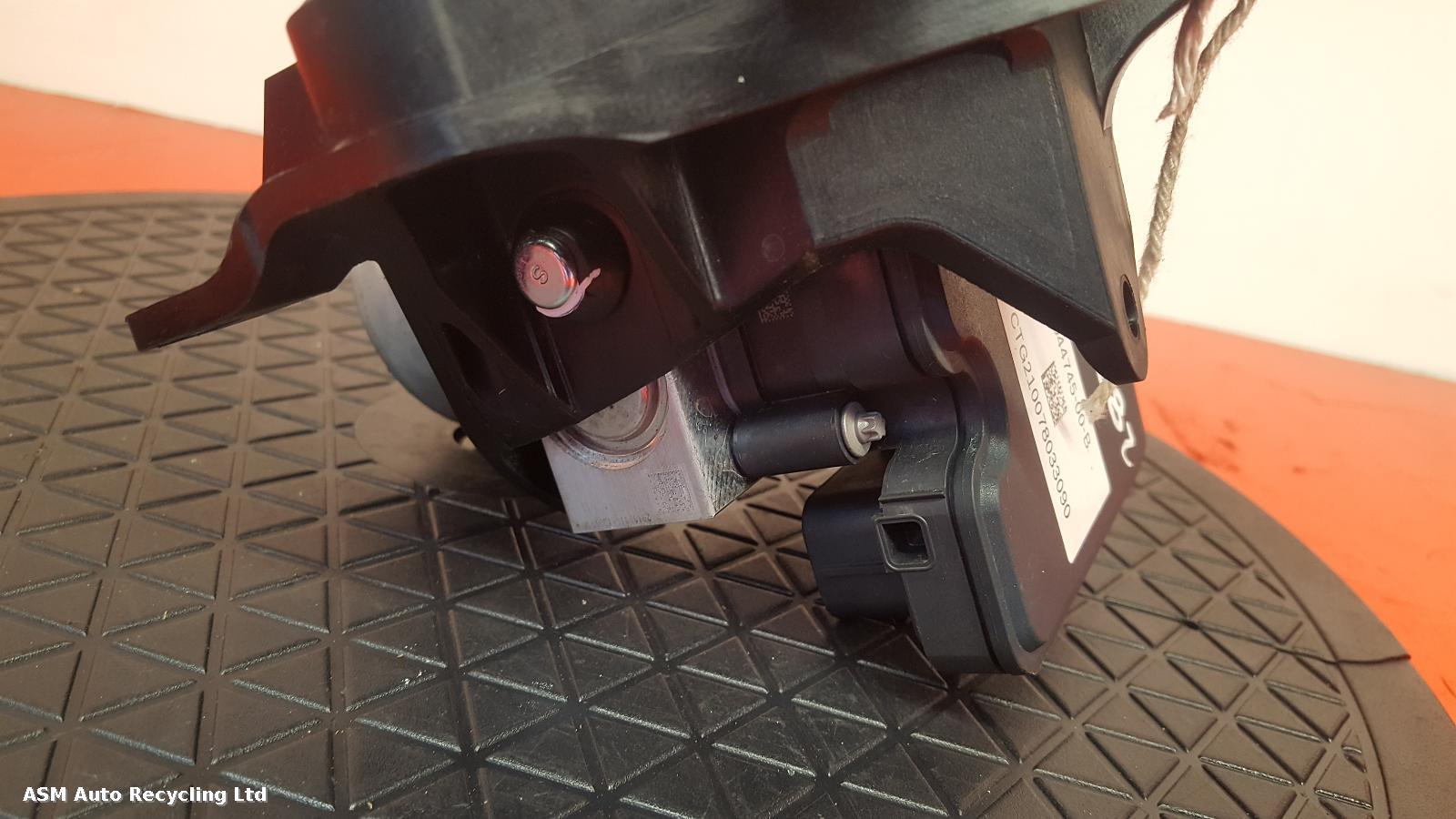 View Auto part ABS Pump/Modulator Tesla Model 3 2021