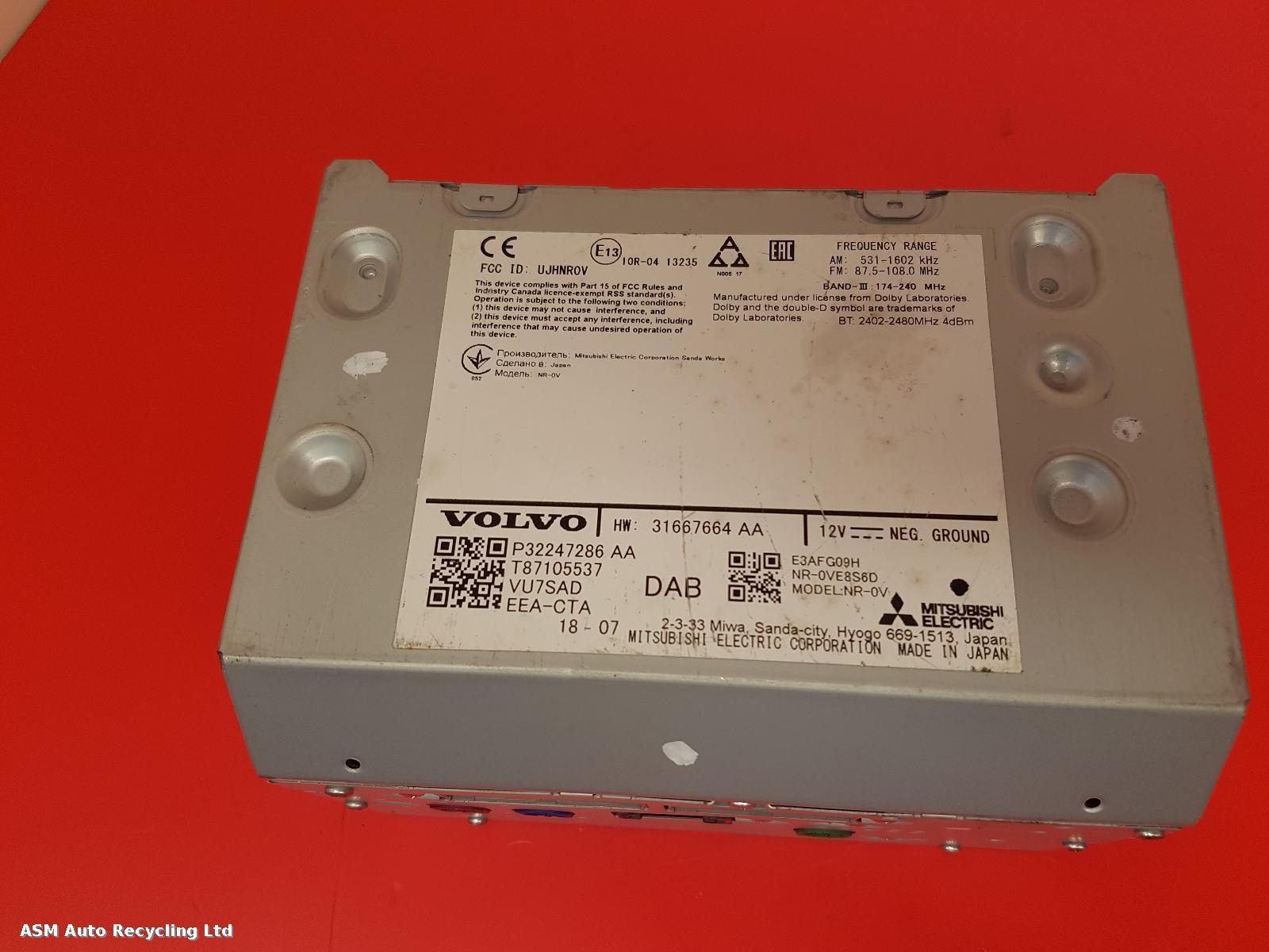 View Auto part Radio Display Volvo V60 2018