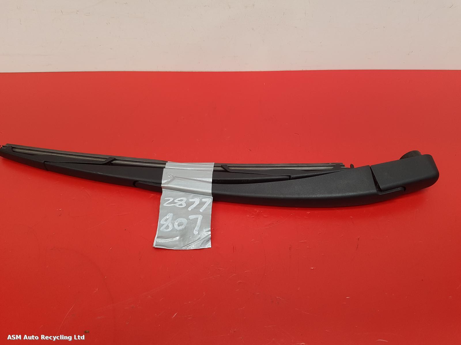 View Auto part Wiper Arm Dacia Duster 2016