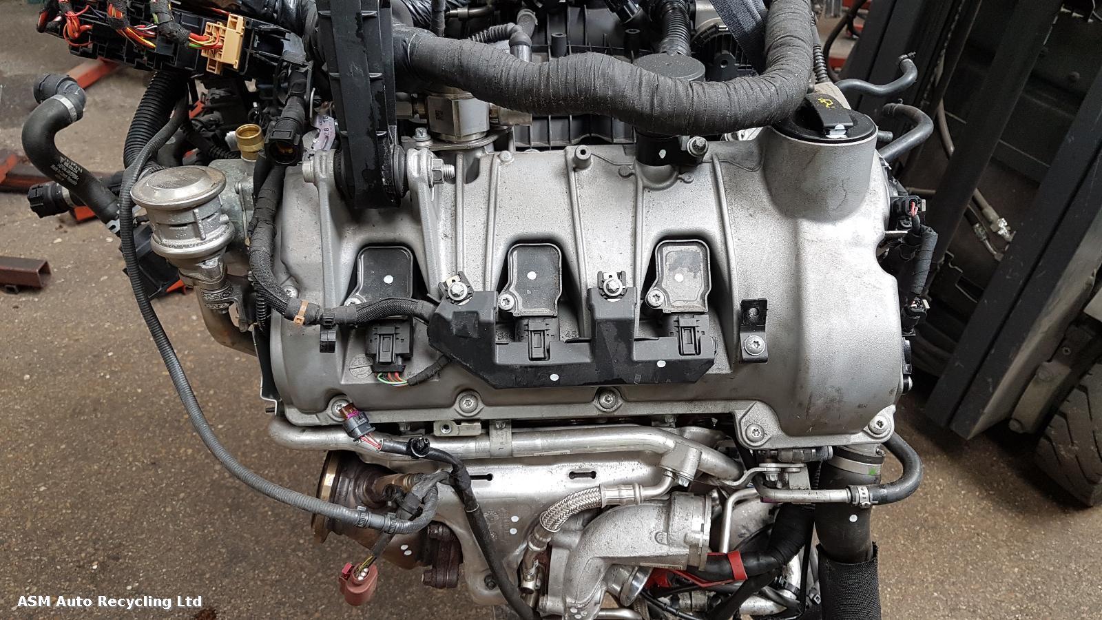 View Auto part Engine Porsche Macan 2017