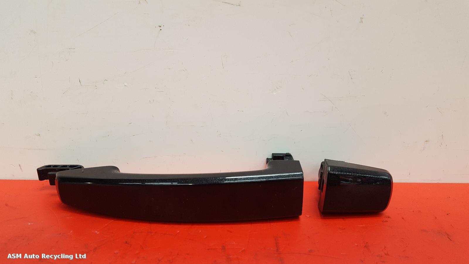 View Auto part Door Handle Vauxhall Astra 2013