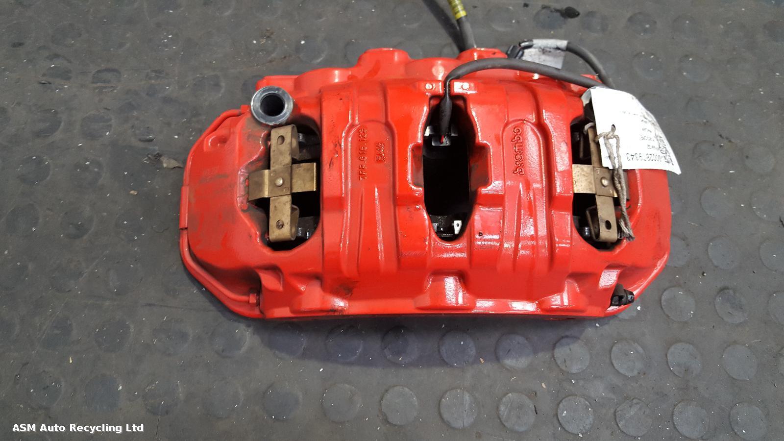 View Auto part Caliper Porsche Macan 2017