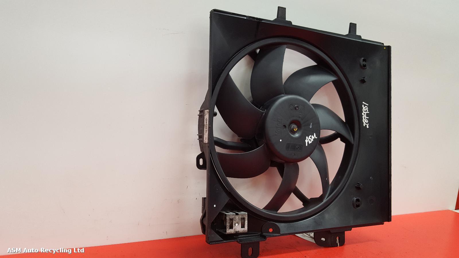 View Auto part Engine Cooling Motor Citroen C4 Cactus 2015