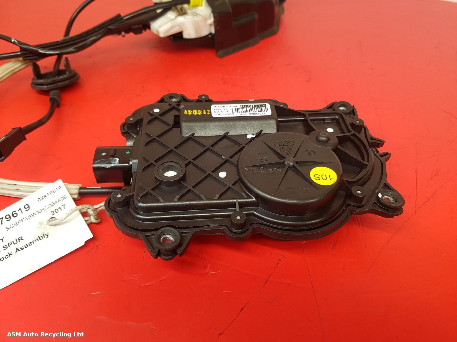 View Auto part Door Lock Assembly Bentley Flying Spur 2017