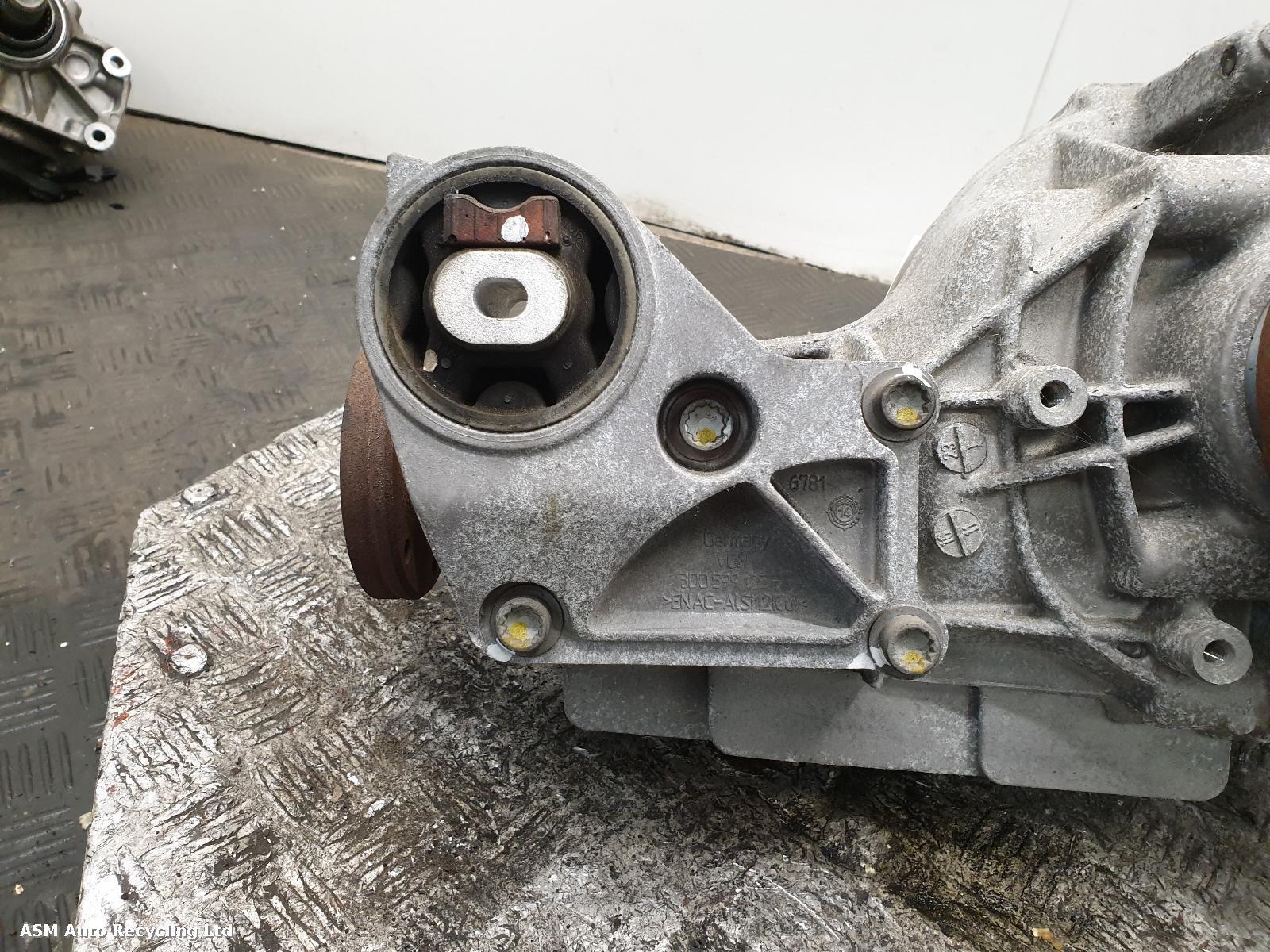 View Auto part Differential Assembly Bentley Flying Spur 2017