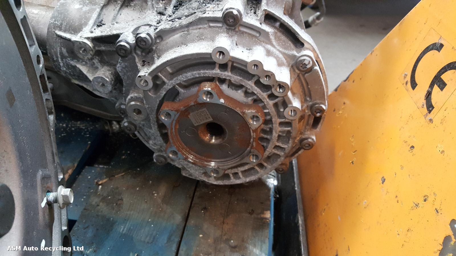 View Auto part Gearbox Bentley Flying Spur 2017