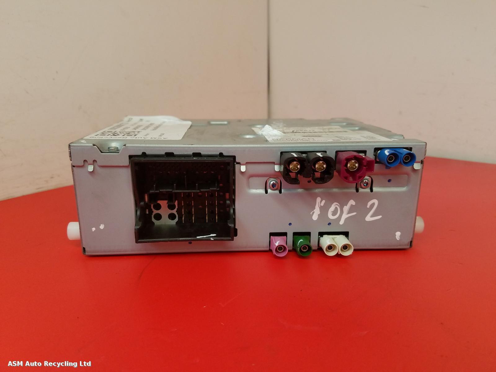 View Auto part Radio Display Land Rover Discovery Sport 2016