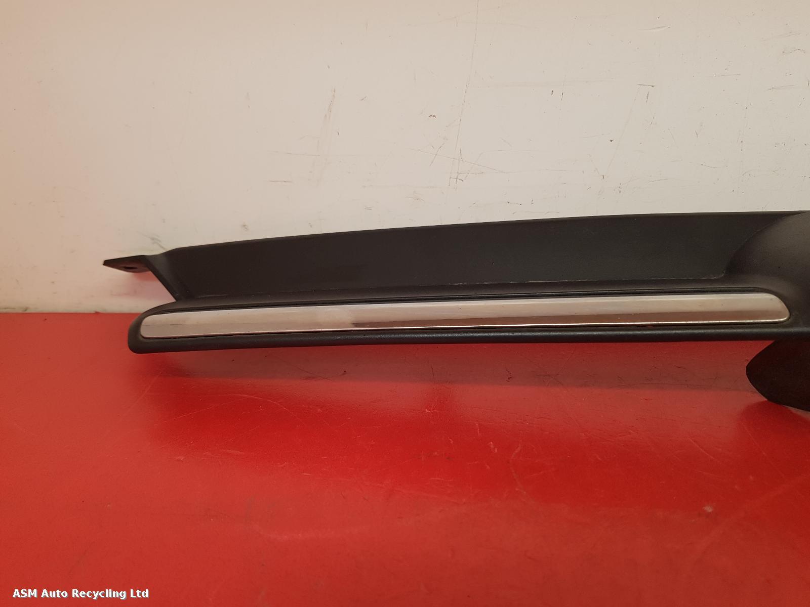 View Auto part Grille Ford Focus 2014