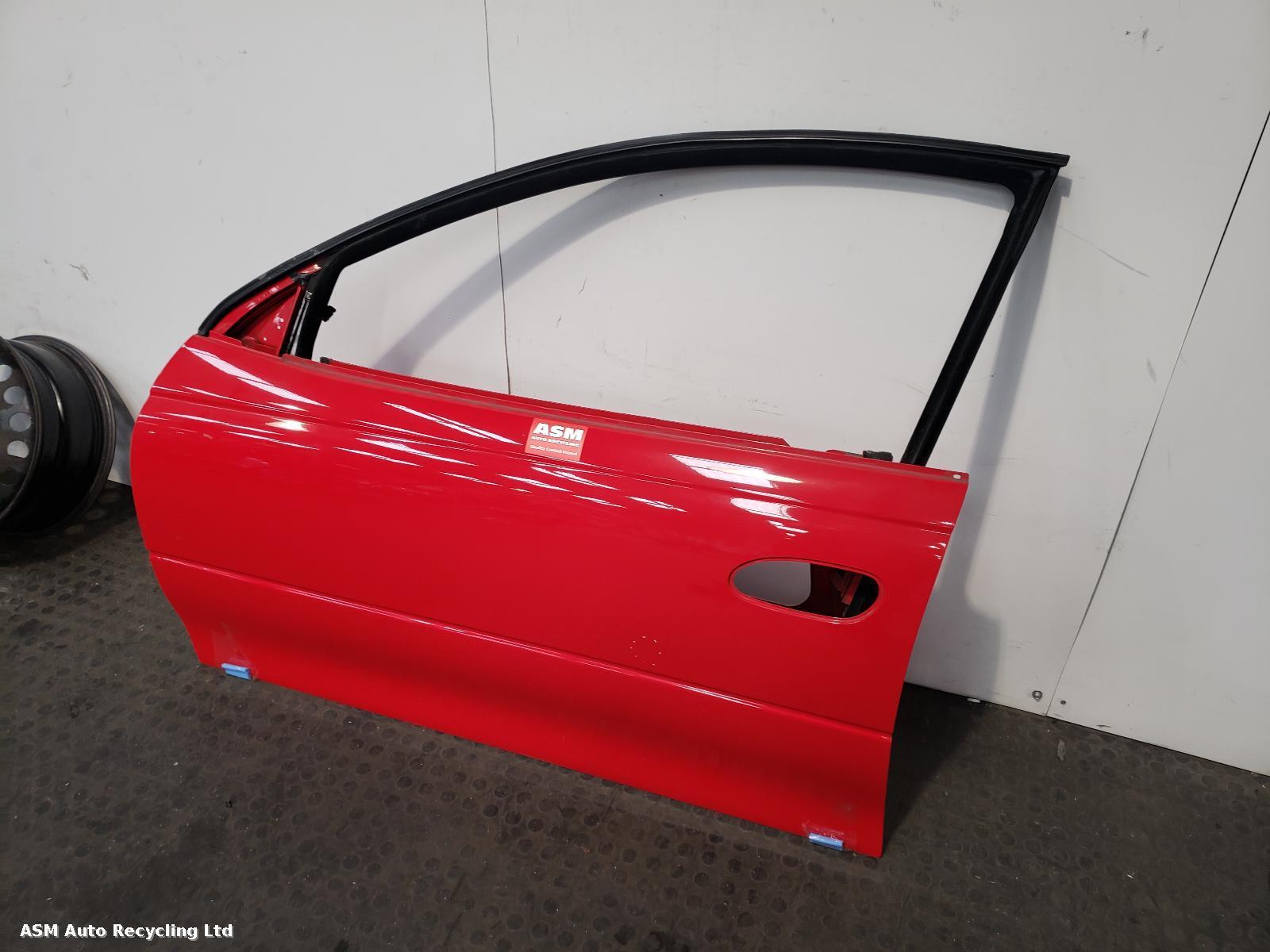 View Auto part L Front Door Vauxhall Monaro 2005