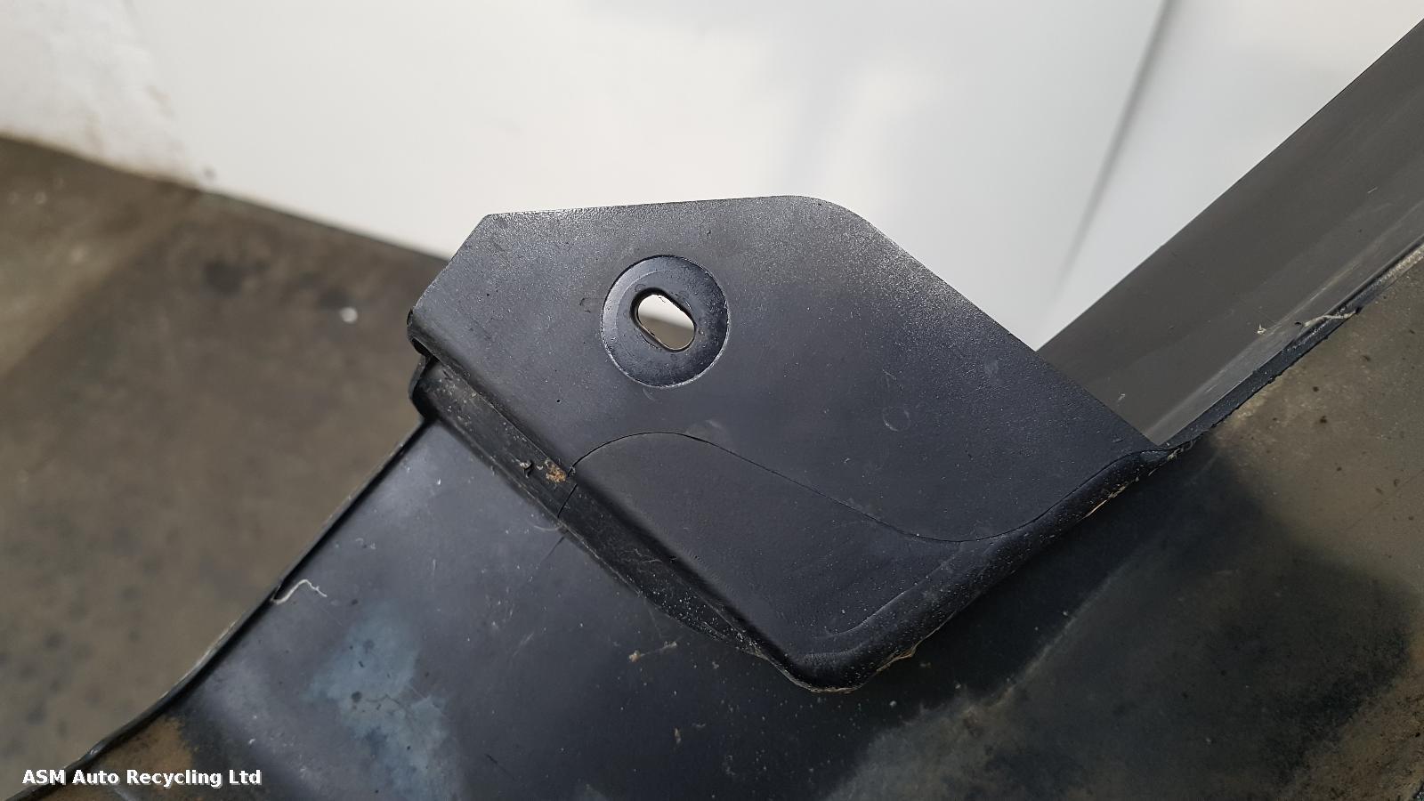 View Auto part L Wing Renault Wind 2010