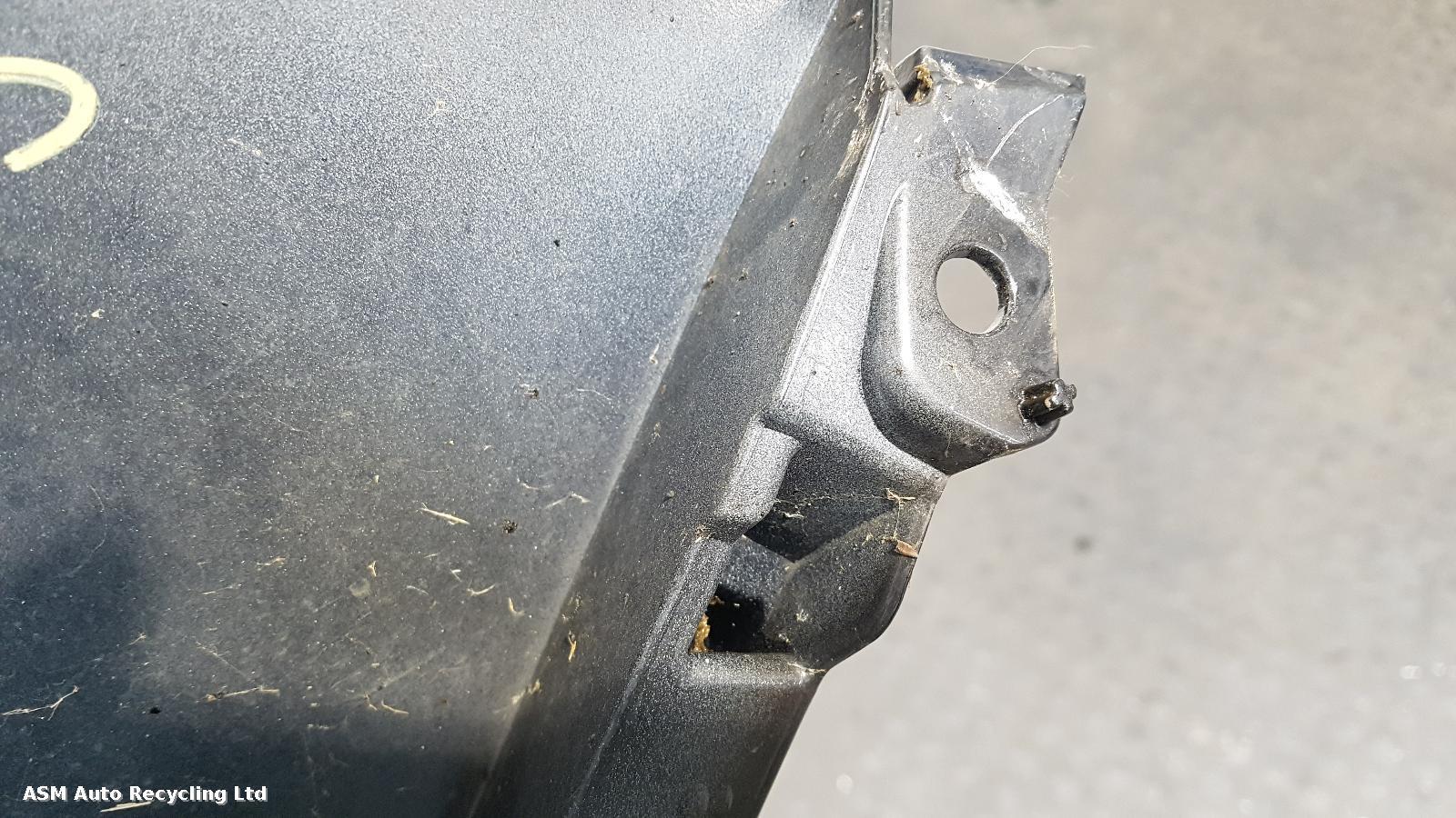 View Auto part L Wing Renault Wind 2010