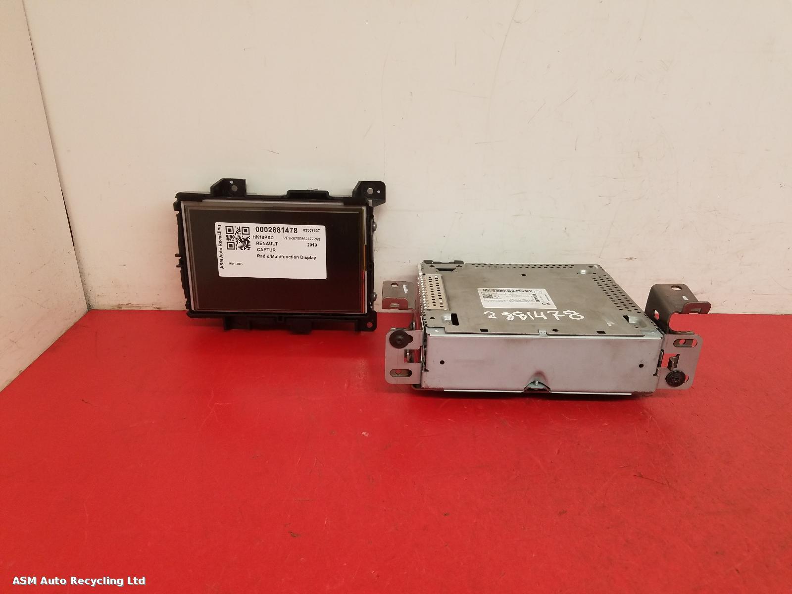 View Auto part Radio Display Renault Captur 2019