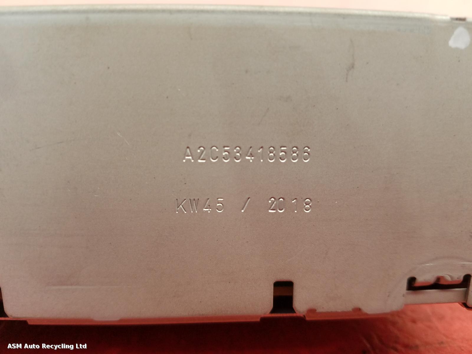 View Auto part Radio Display Renault Captur 2019
