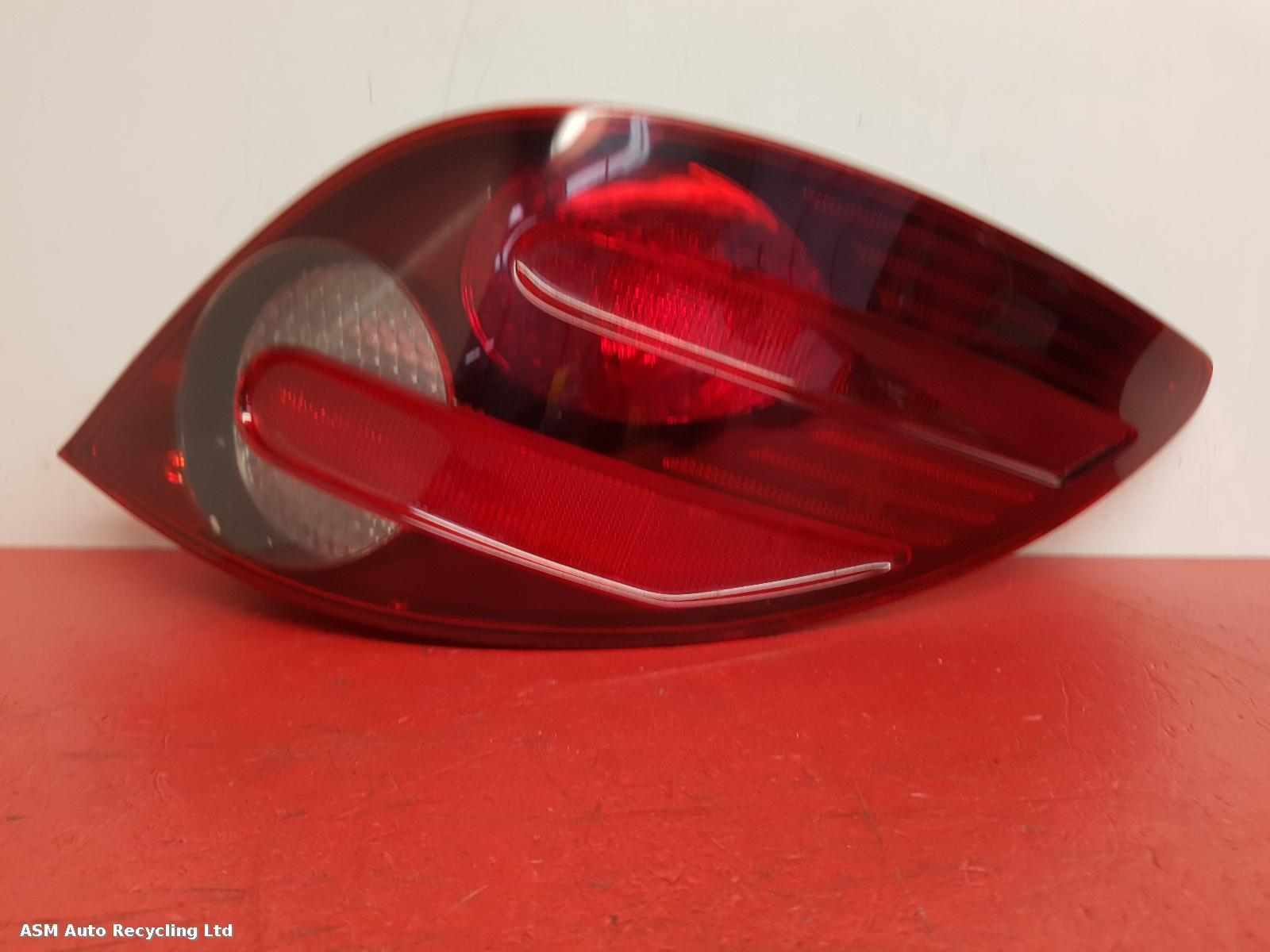 View Auto part R Taillight Mercedes R Class 2007