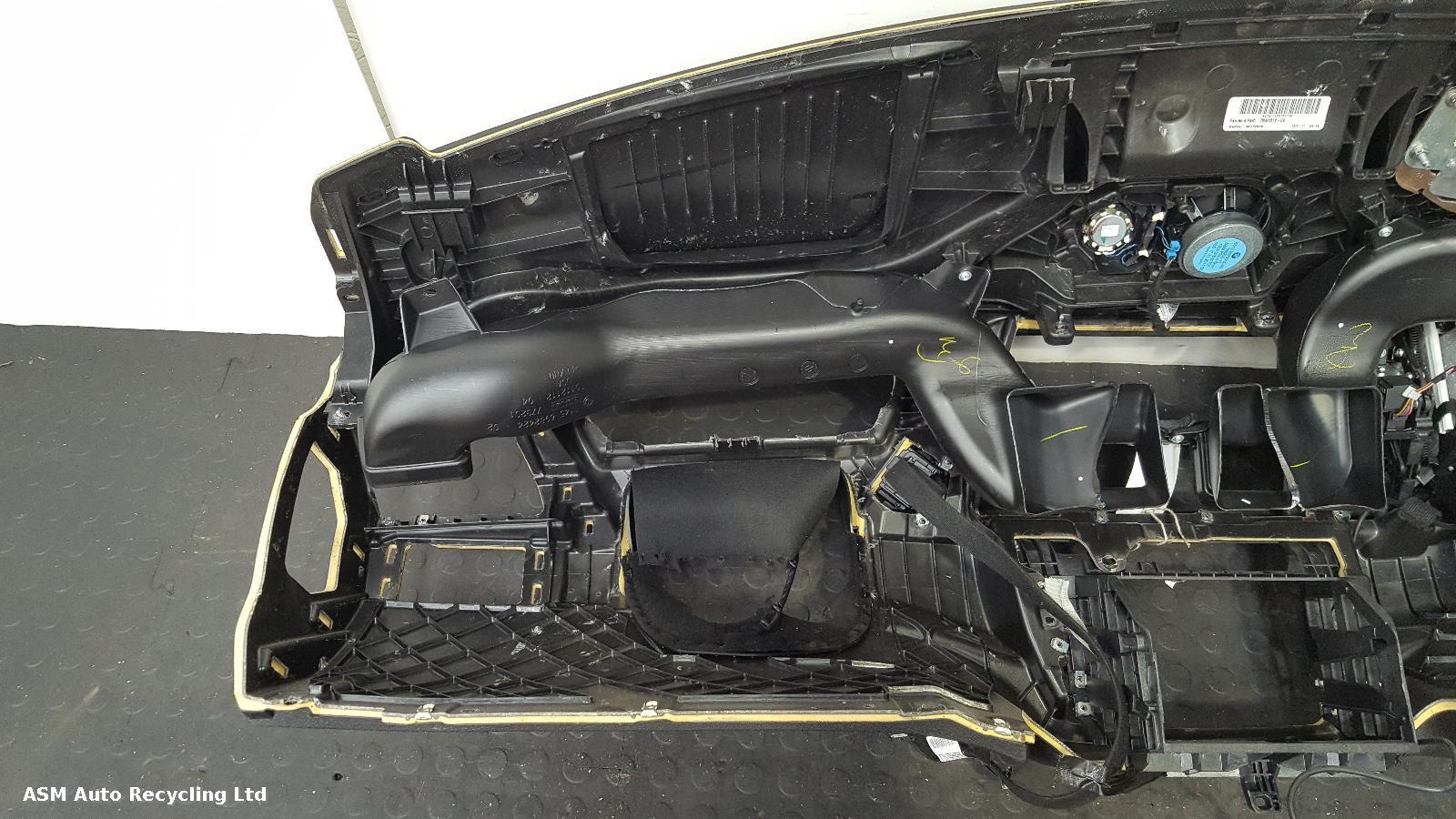 View Auto part Airbag Kit Bmw X5 2012