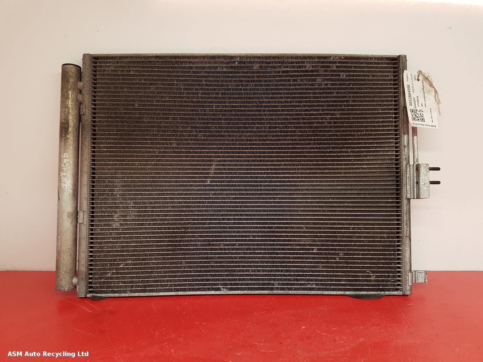 View Auto part Condenser Hyundai I30 2015