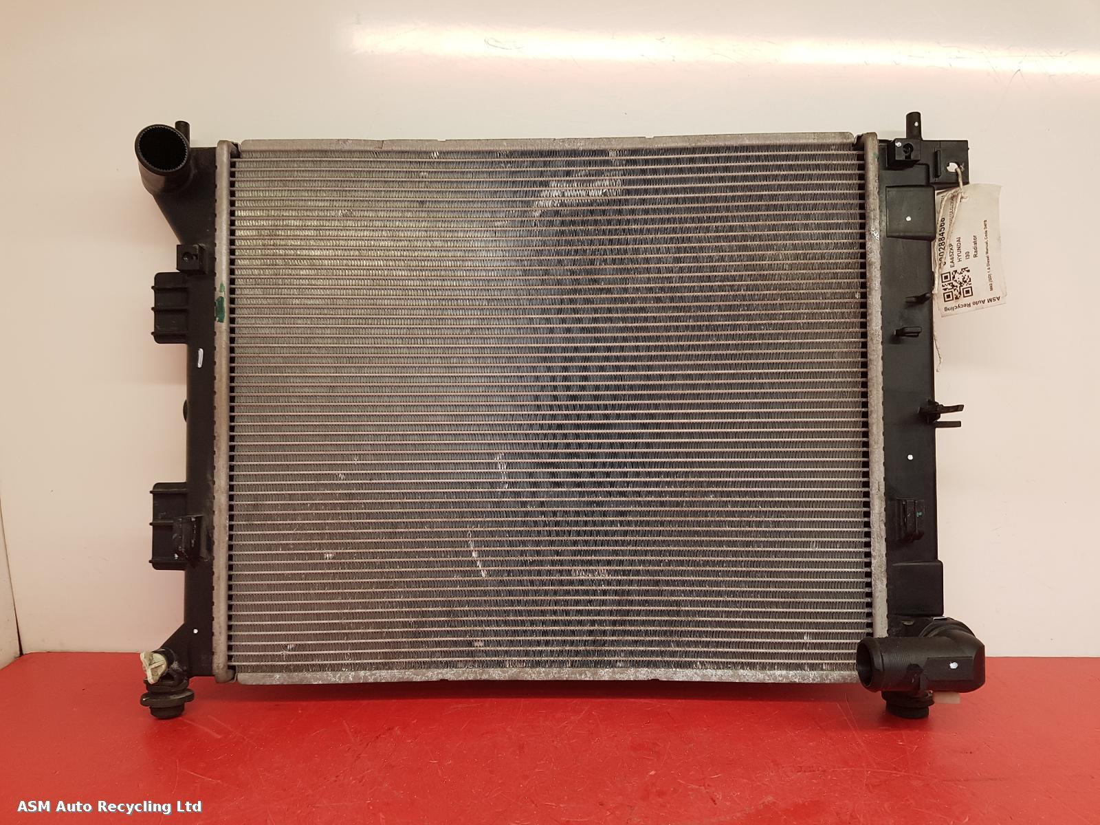View Auto part Radiator Hyundai I30 2015