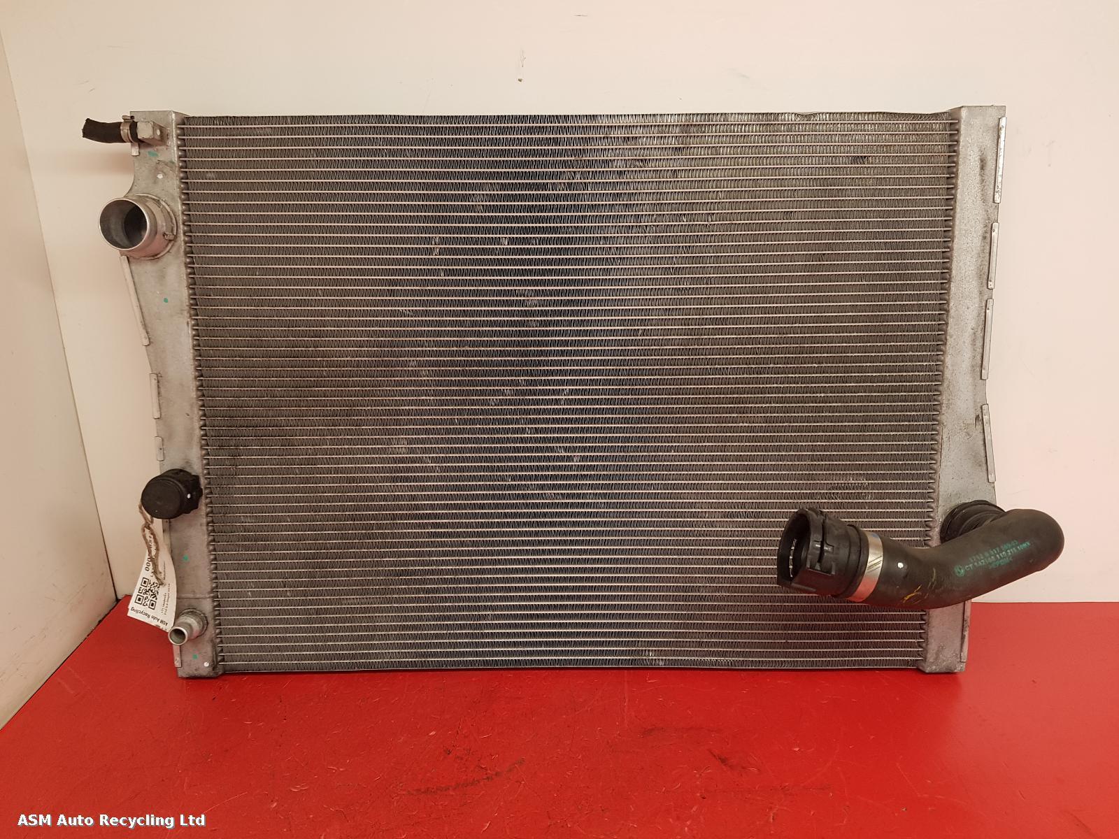 View Auto part Radiator Bmw X5 2018