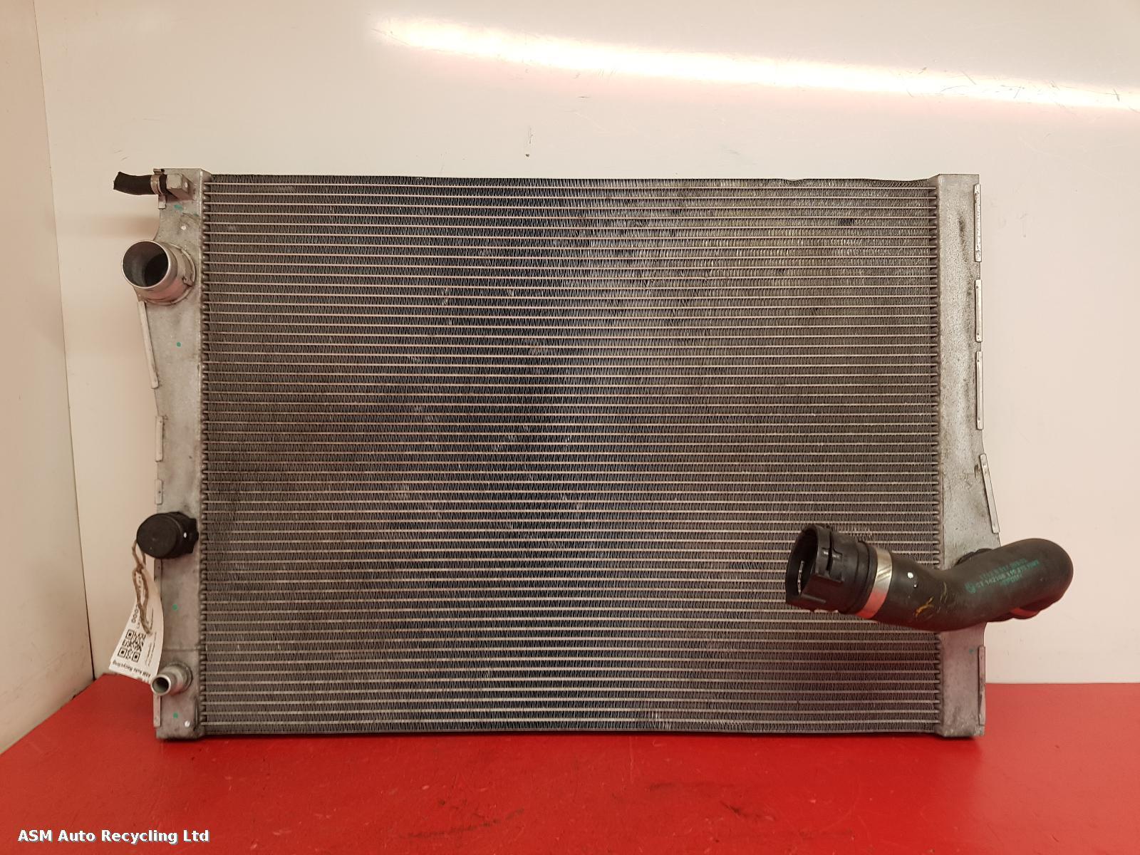 View Auto part Radiator Bmw X5 2018