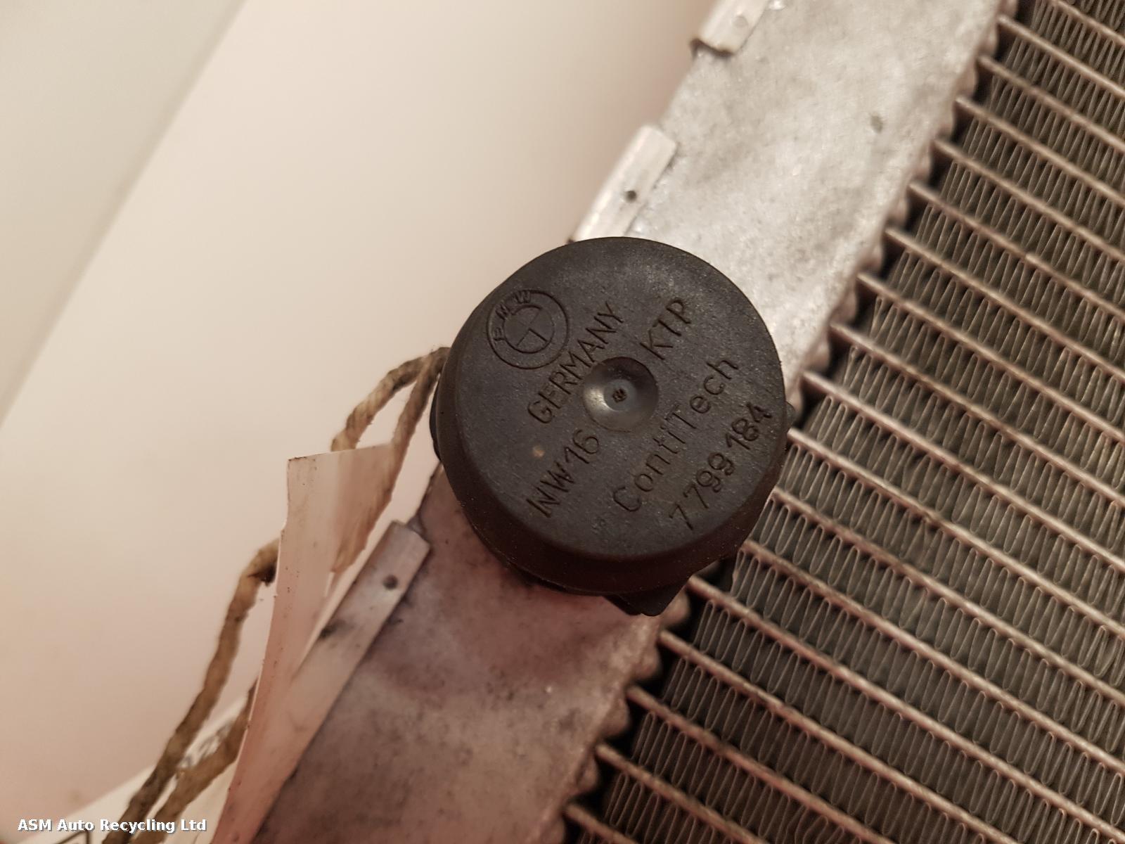 View Auto part Radiator Bmw X5 2018