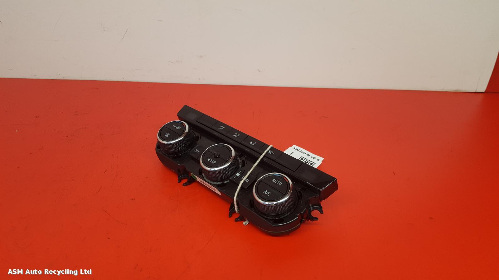 View Auto part Heater/AC Controller Skoda Octavia 2013