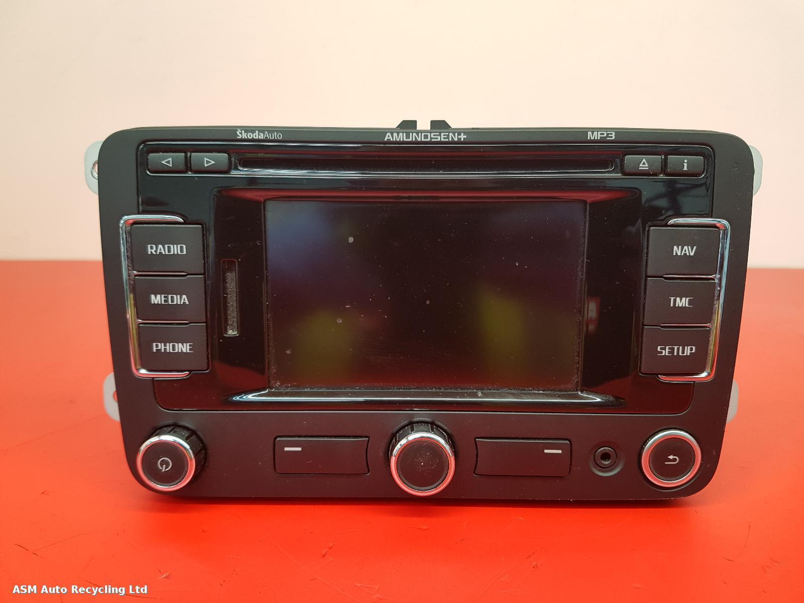 View Auto part Radio Display Skoda Fabia 2011