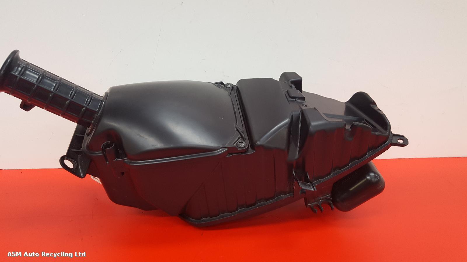 View Auto part Air Cleaner/Box Honda Cb 125 2021