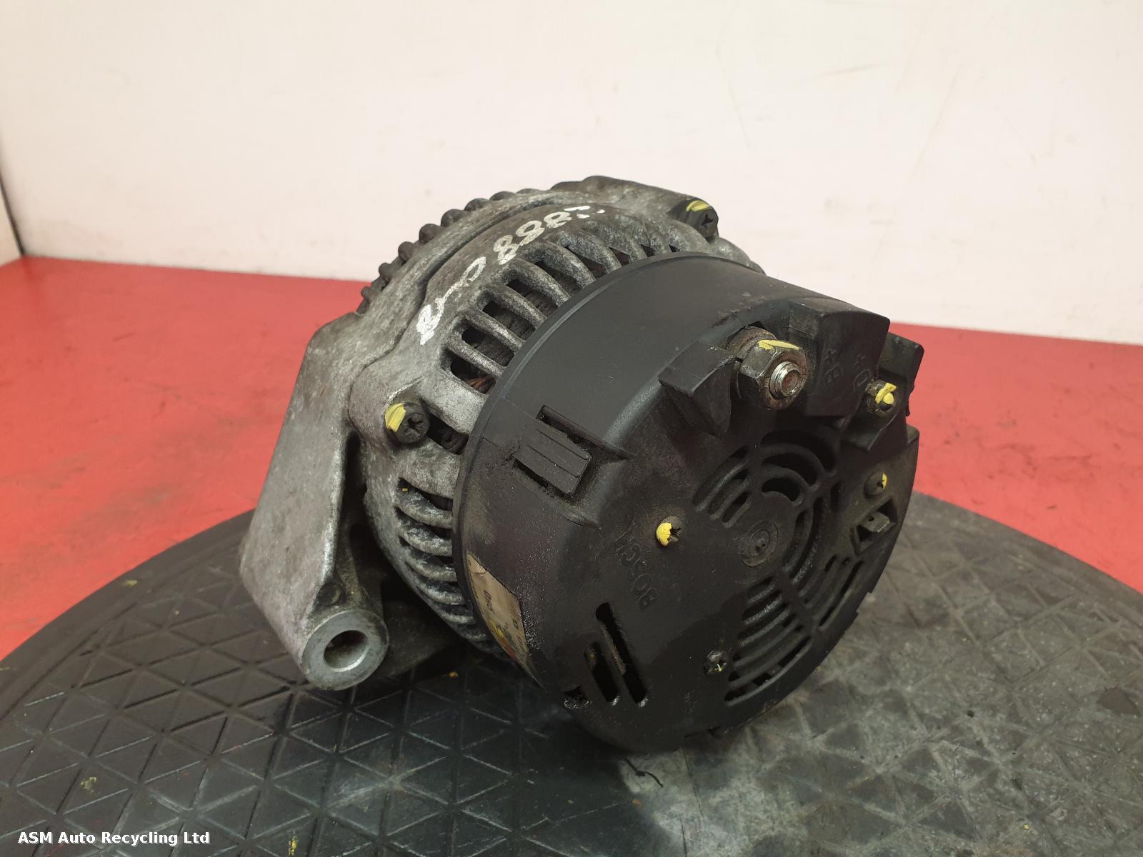 View Auto part Alternator Mercedes 190 (201 Series) 1990