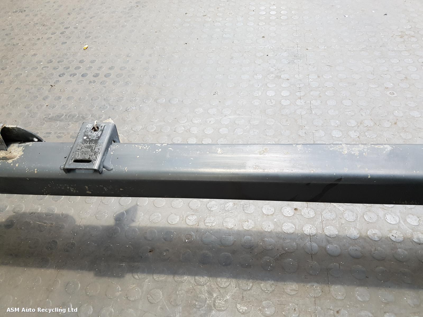 View Auto part Rear Axle Assembly Nissan Nv400 2018