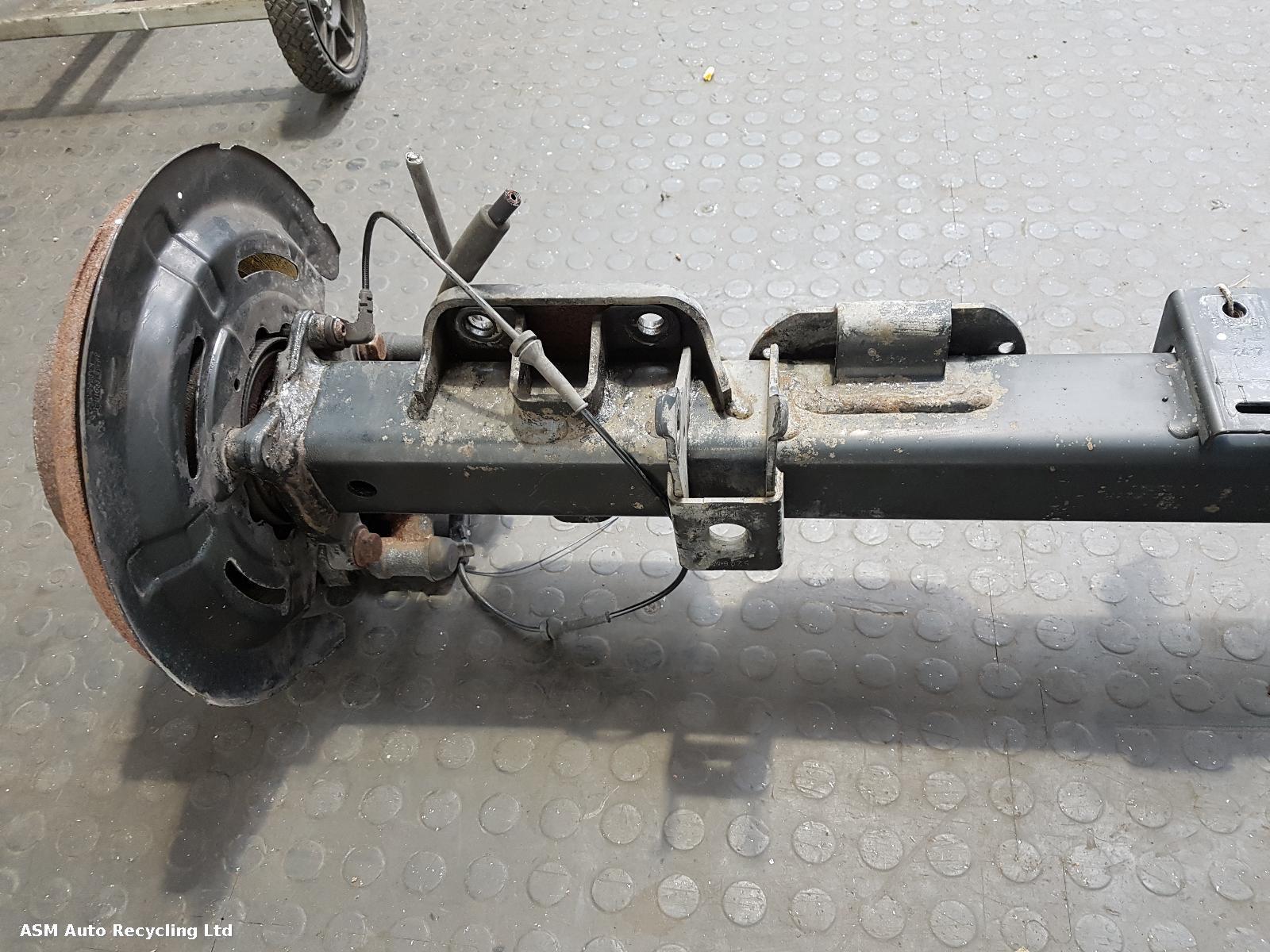 View Auto part Rear Axle Assembly Nissan Nv400 2018