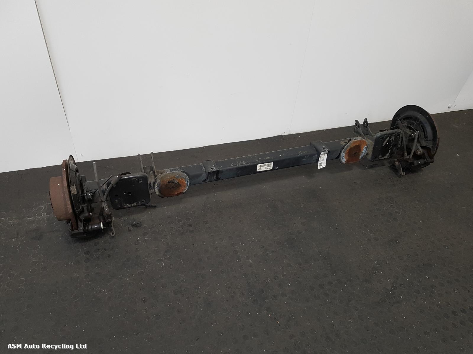 View Auto part Rear Axle Assembly Nissan Nv400 2018