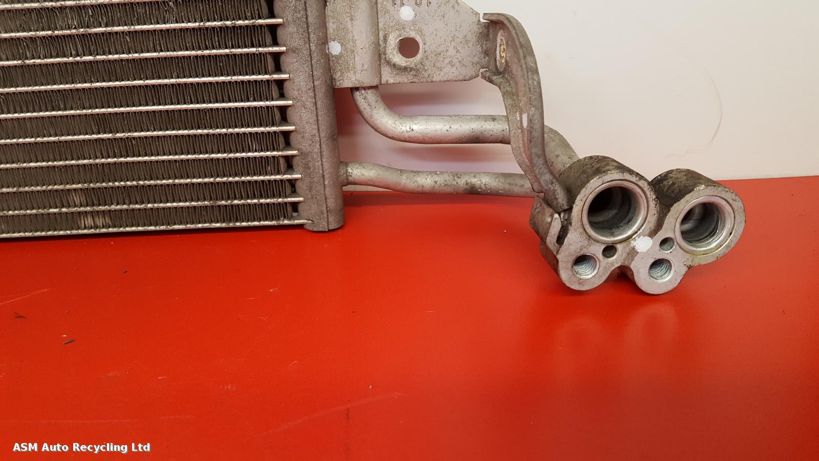 View Auto part Condenser Volkswagen Polo 2011