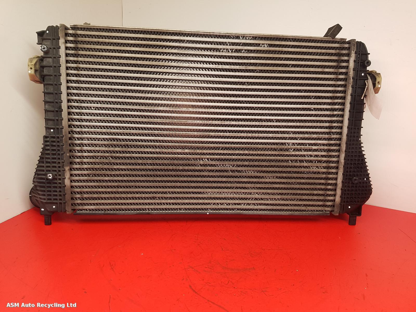 View Auto part Intercooler Volkswagen Passat Cc 2016