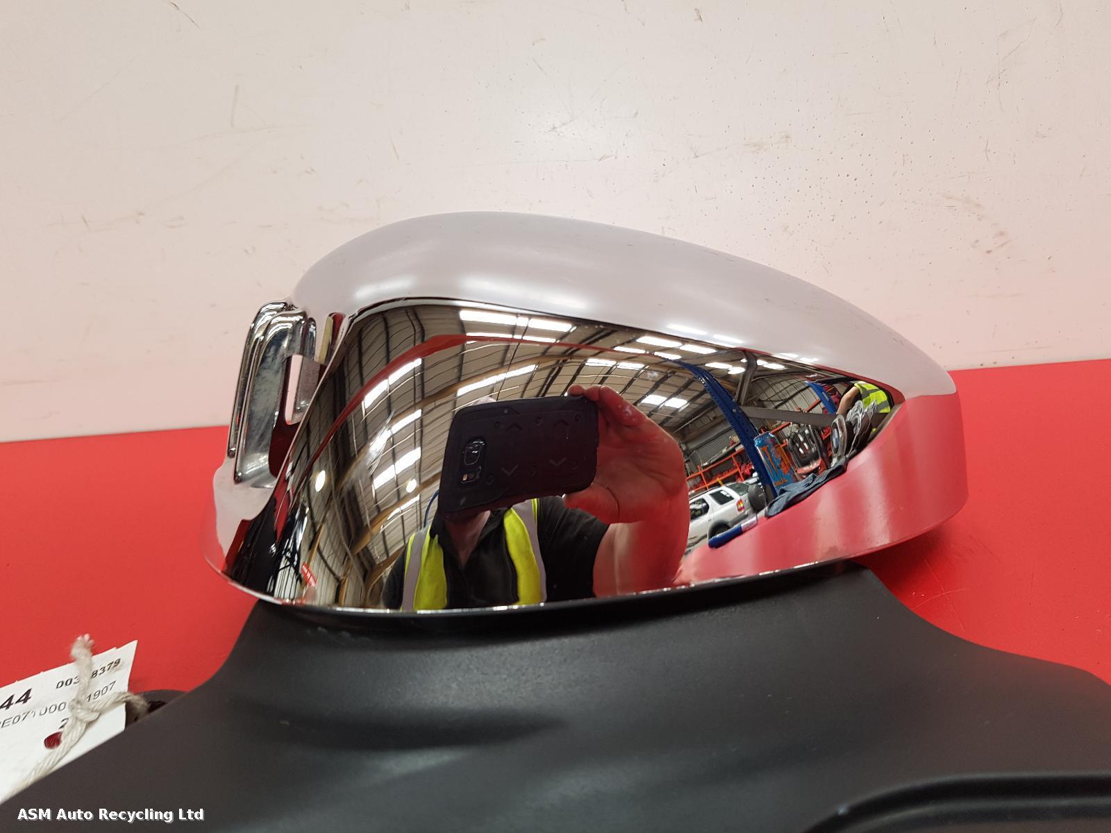 View Auto part Misc Yamaha Ybr 125 2011
