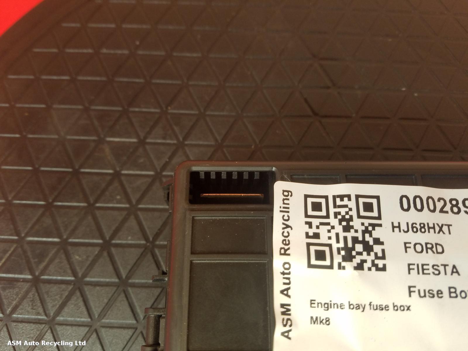View Auto part Fuse Box Ford Fiesta 2018