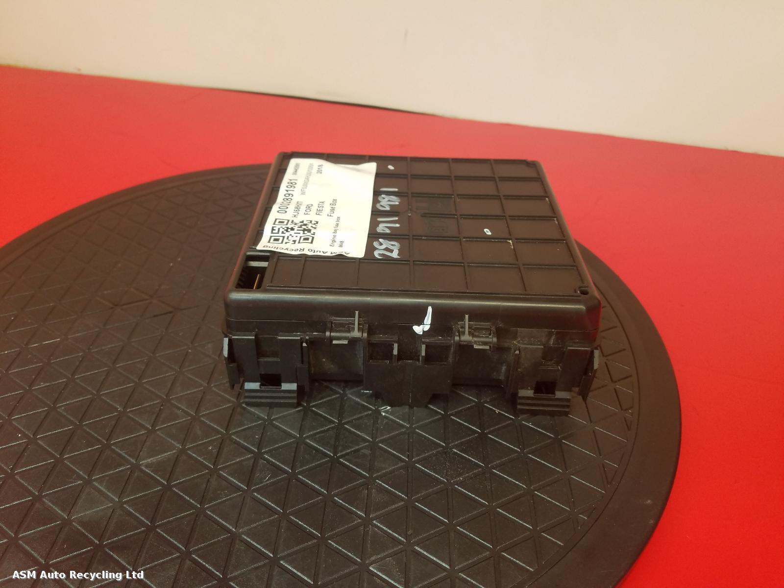 View Auto part Fuse Box Ford Fiesta 2018