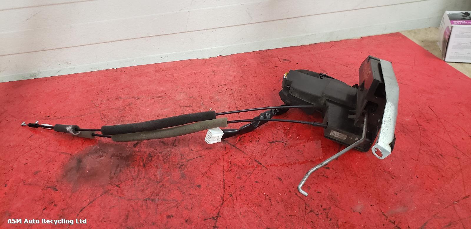 View Auto part Door Lock Assembly Mazda Cx-7 2011
